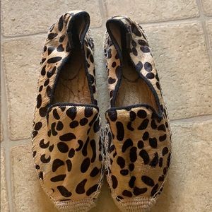Soludos Women’s Calf Hair Leopard Smoking Slipper